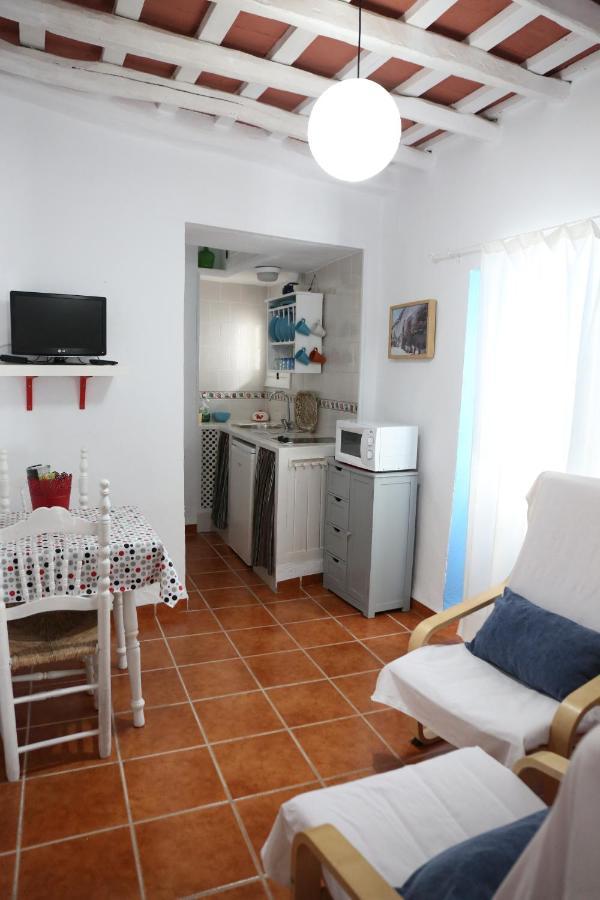 Vivienda Turistica De Alojamiento Rural Silla Vieja Vejer de la Frontera Eksteriør billede